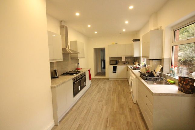 26, Miskin Street, Cardiff photo 3