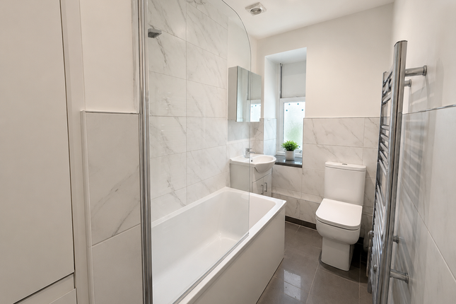 Flat 23, Windsor Court, Windsor Street photo 4