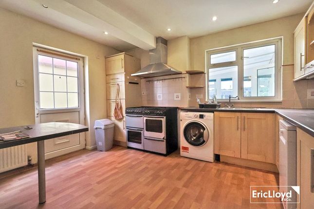 3, Rea Barn Close, Brixham photo 4