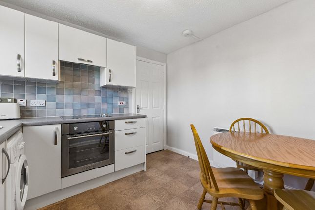 31, Muirhead Avenue, Falkirk photo 4
