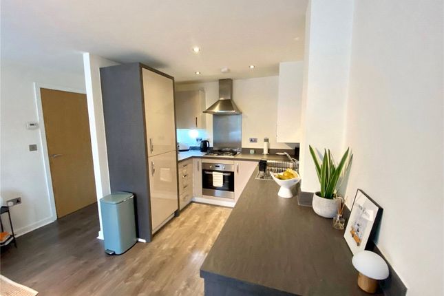 Flat 2, 2, Edward Drive, Lancashire photo 3