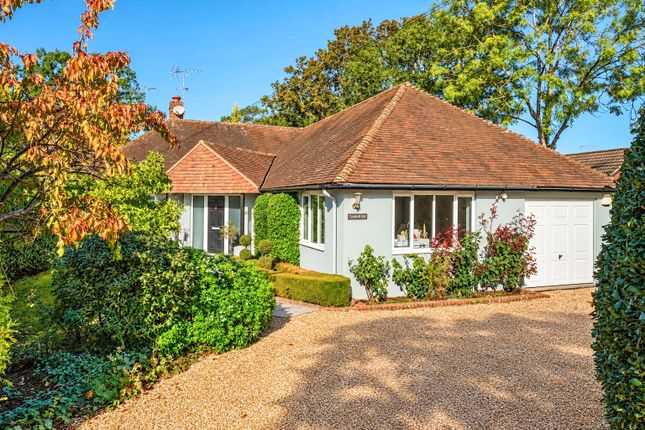 2-bed bungalow on Surrey Gardens, Leatherhead, £925,000