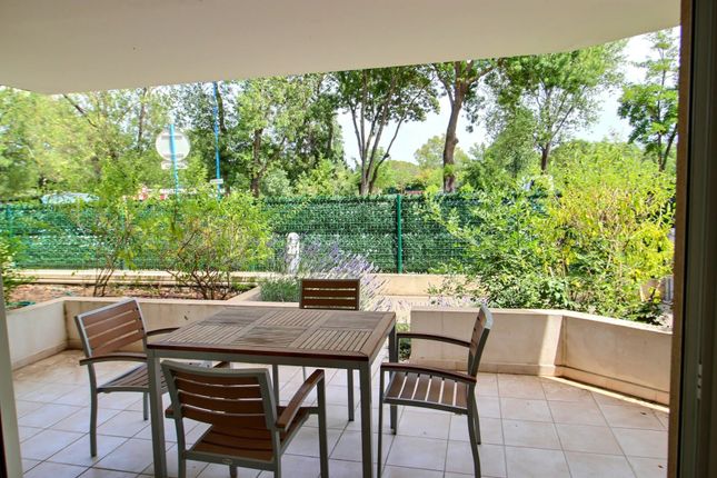 Apartment for sale in Mandelieu-La-Napoule, Provence-Alpes-Cote D'azur, 06210, France
