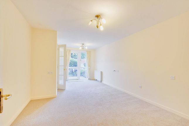 Flat for sale in Rowleys Court Sandhurst Street, Oadby, Leicester