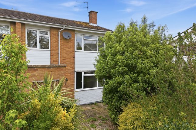 15 Edward Fitzgerald Court, Woodbridge photo 2