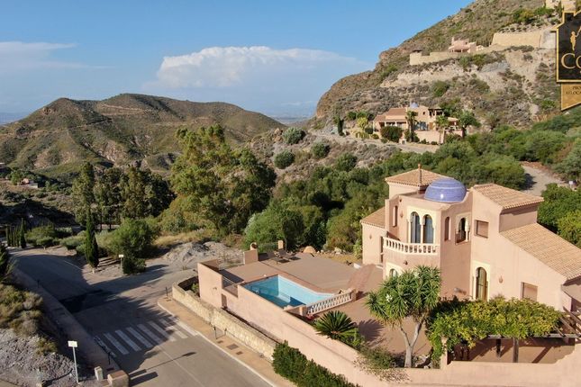 Villa for sale in Calle Benzale, Sierra Cabrera, Almería, Andalusia, Spain