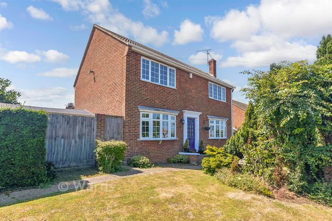 4-bed detached on 74, Mickleburgh Hill, Herne Bay, £450,000