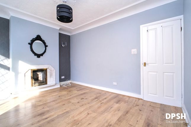 54 Granny Avenue, Churwell, Leeds photo 4
