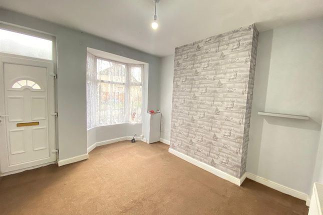 205, St Johns Road, Cannock photo 3