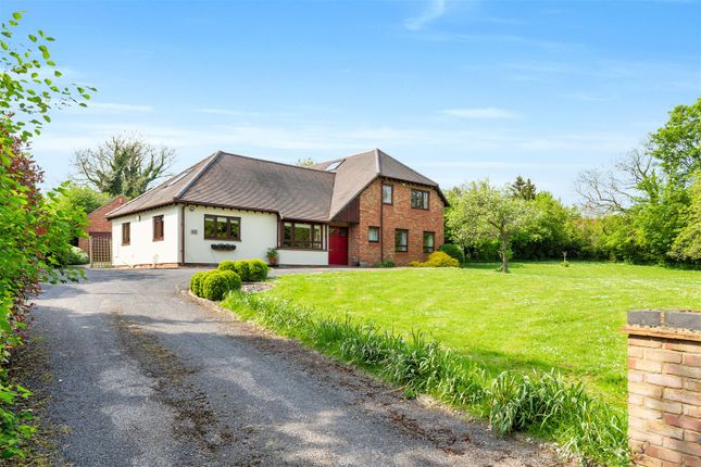 Detached house for sale in Reynards Road, Welwyn