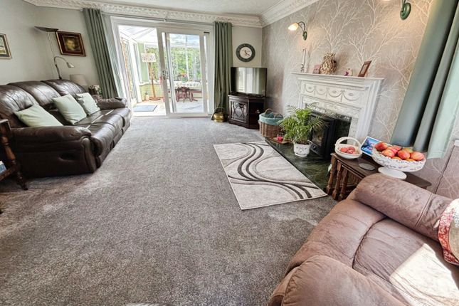 28, Gainsborough Road, Gainsborough photo 2