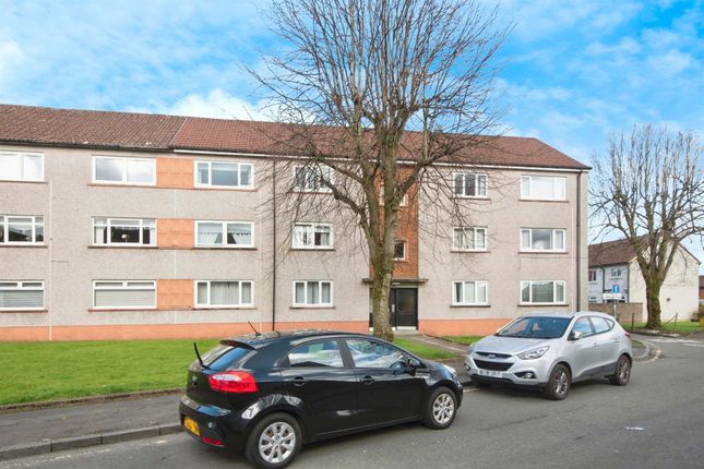 Thumbnail Flat for sale in Princes Square, Barrhead, Glasgow
