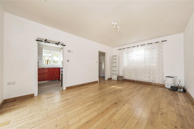 10a, Kings Road, West Drayton photo 3