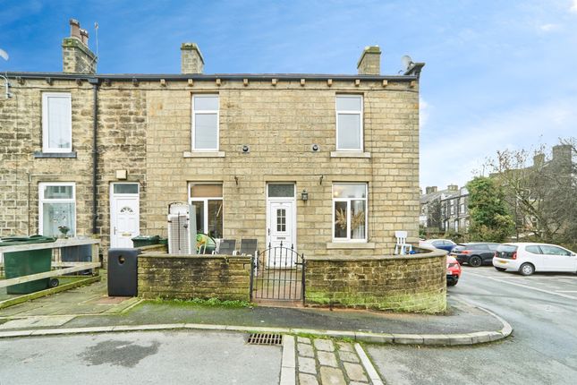 2-bed house on 49, St. Johns Street, Keighley, £145,000