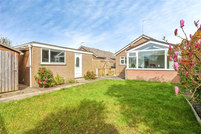 8, Oakhurst Lane, Ferndown photo 2