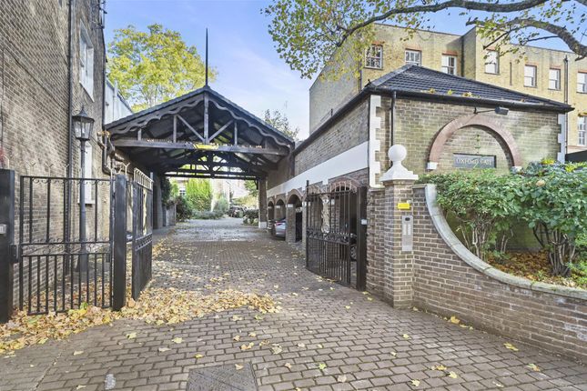 11, Oxford Gate, Brook Green, London photo 2
