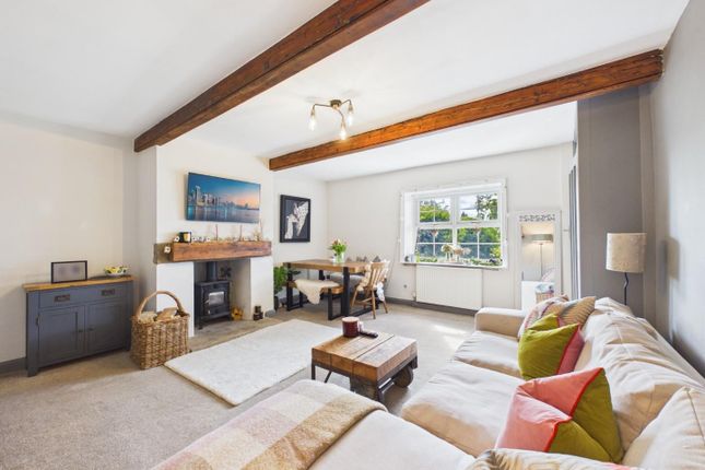 101, Gilstead Lane, Bingley photo 3