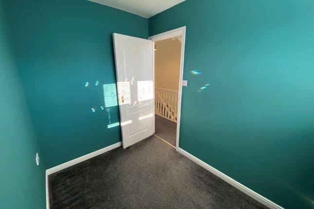 Town house to rent in Mottram Drive, Stapeley, Nantwich