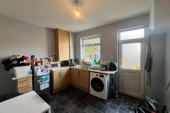 5, New Street, Castleford photo 5