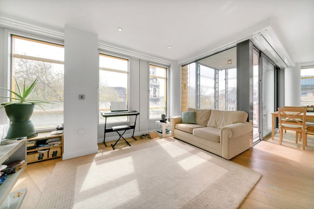 Thumbnail Flat for sale in 5 Central St. Giles Piazza, Covent Garden, London