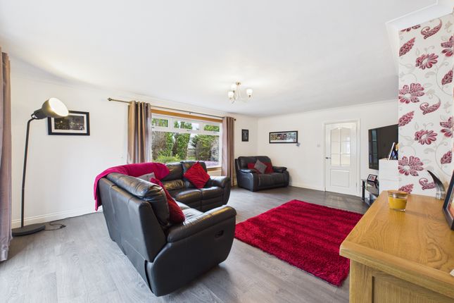 64 Whitburn Road, Bathgate photo 3