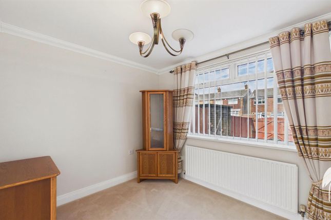 5, Elstree Square, Sunderland photo 4
