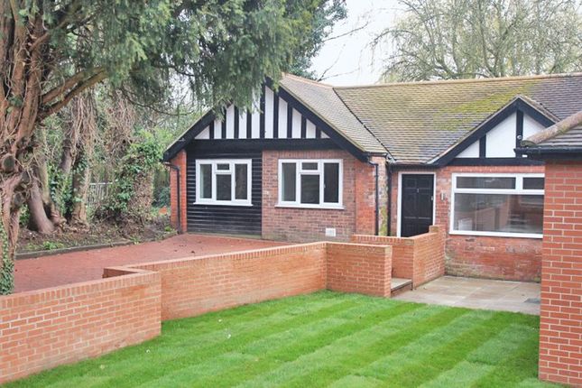 Thumbnail Bungalow to rent in The Lodge, Abbey Road, Grimsby