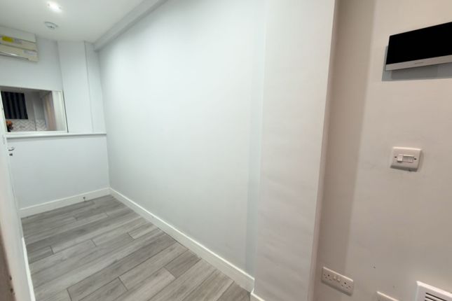 Flat 5 Merchant House, 81A Charles Street, Leicester photo 3