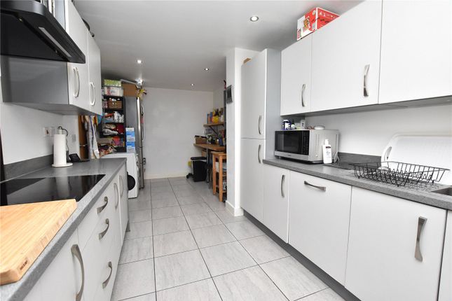 30, Magnolia Road, Leeds photo 3