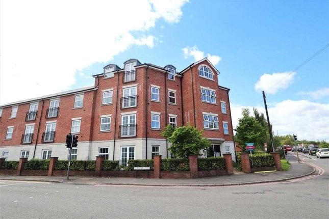 Thumbnail Flat for sale in Broadwell Road, Oldbury, West Midlands