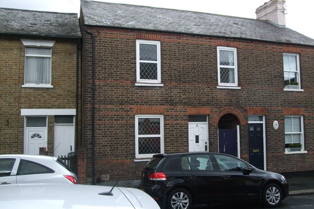Thumbnail Studio to rent in 4 Nascot Place, Watford
