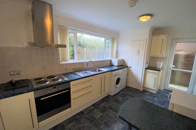 Detached house to rent in Beaconsfield Road, Canterbury