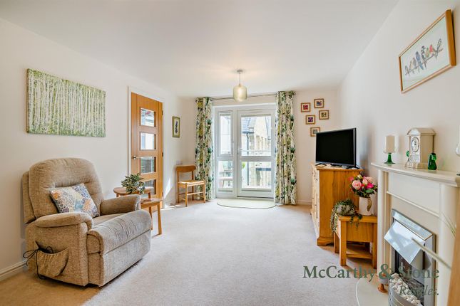 31 Holmcroft Court, Charlton Road, Shepton Mallet photo 3