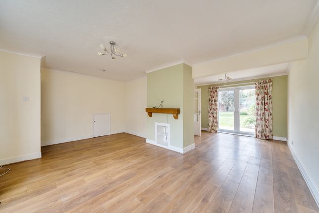 48, Charlbury Road, Swindon photo 4
