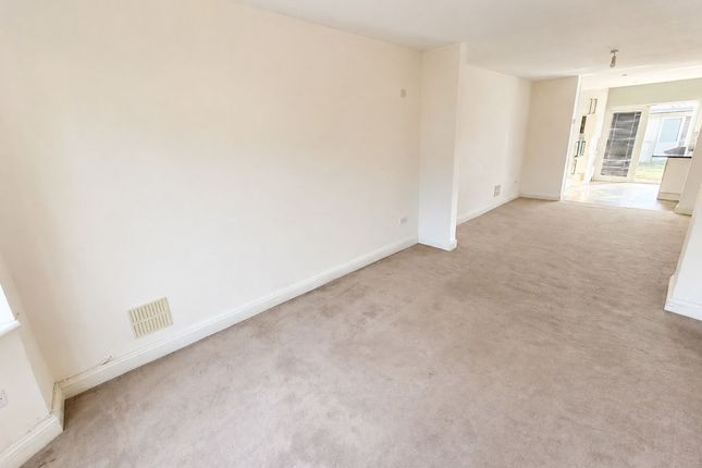 Golden Crescent, Hayes photo 3