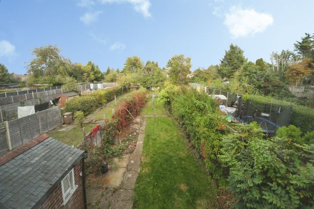 Poynters Road, Luton photo 3