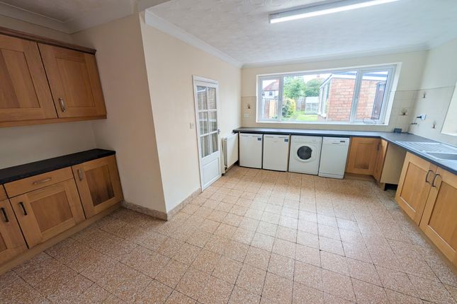 Eskdale Road, Hinckley photo 4