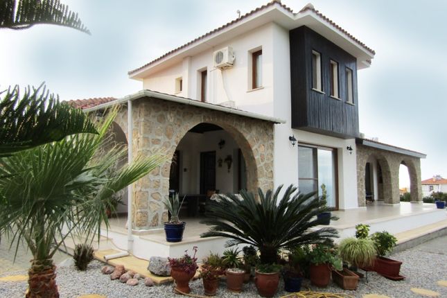 Villa for sale in Karaa?Ac, Esentepe, Kyrenia, Karaa?Ac