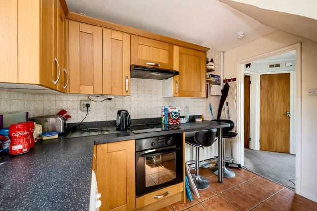 140 Carmel Road, Swansea photo 4