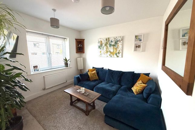 4, Buckton Close, Glastonbury photo 2