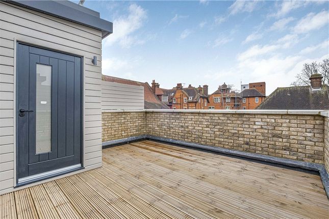 Terraced house for sale in Knights Hill, London