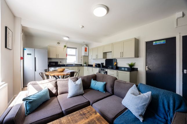 5-bed house on 33 Elmsthorpe Avenue, 33 Elmsthorpe Avenue, Nottingham, £689/mo