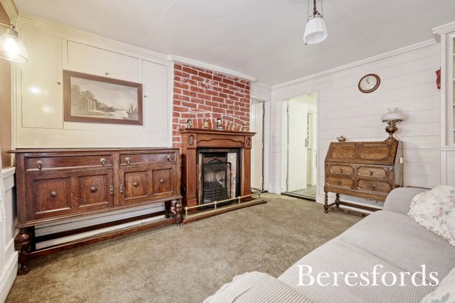 5 Tama Cottages,, St. Marys Lane, Upminster photo 3