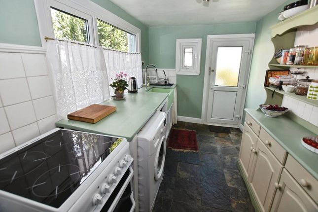 2 bed terraced house for sale in Newton Abbot TQ12 – £185,000