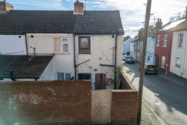 32 High Street, Gainsborough photo 4