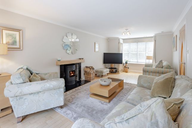 17 Bonhard Way, Bo'ness photo 3