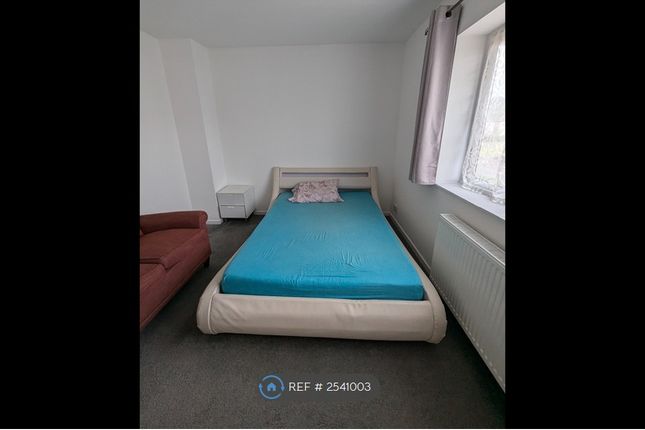 Southville Road, Southville Road, Feltham photo 2