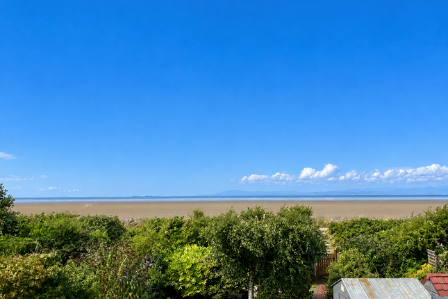 22, Kingston Close, Knott End on Sea photo 2