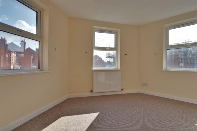 Flat 2, 79 Upton Street, Gloucester photo 4