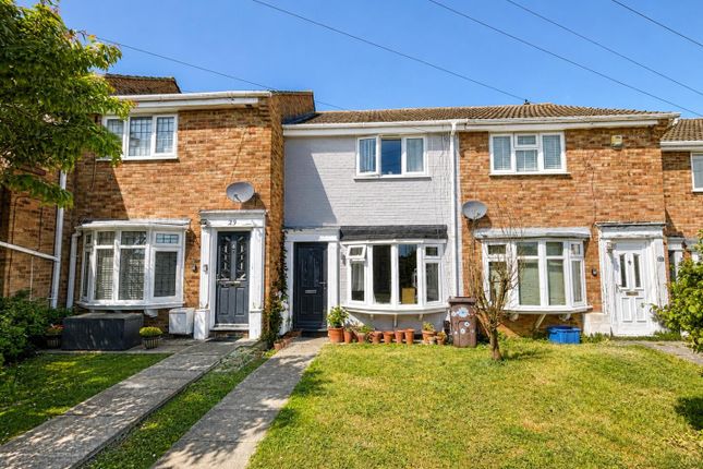2-bed house on 22, Highlands Close, Rochester, £250,000